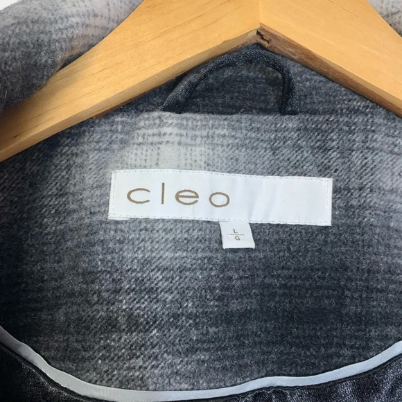 Cleo Plaid Wool Blend Two Toned Coat Size Large Business Casual Grey Lined Heavy - Picture 5 of 10